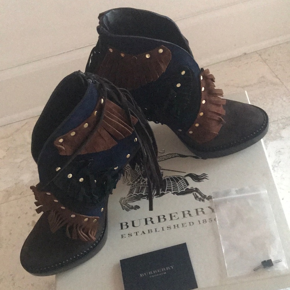 BURBERRY RUNWAY BOOTIES. NWT